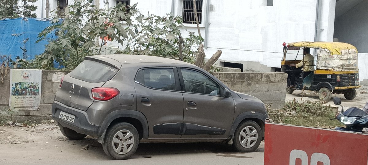 Poll image for Renault Car Best Features